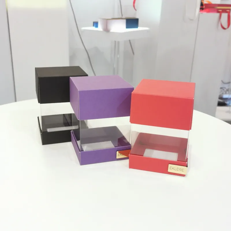 Scatola biscotti, cioccolatini, dolci, macarons, cookies, cantucci