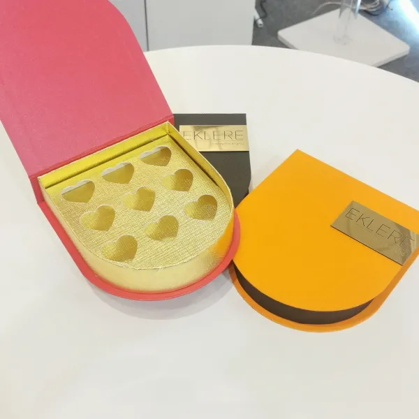 SCATOLA DEGUSTAZIONE PRALINE, CIOCCOLATINI, CONFETTI