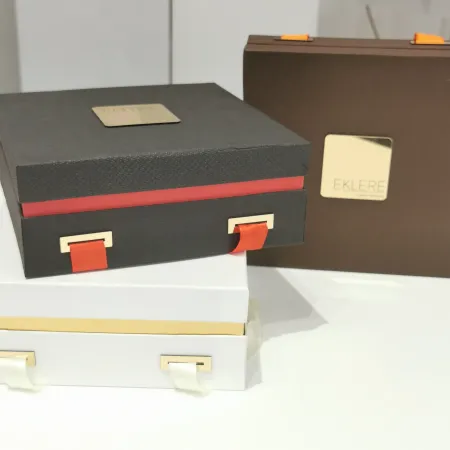 SCATOLA LUXURY CIOCCOLATINI, BON BON, PRALINE 2