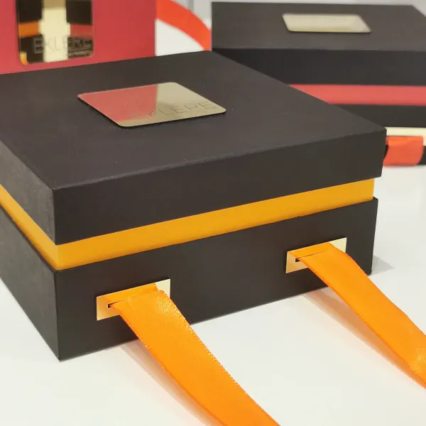 SCATOLA LUXURY CIOCCOLATINI, BON BON, PRALINE