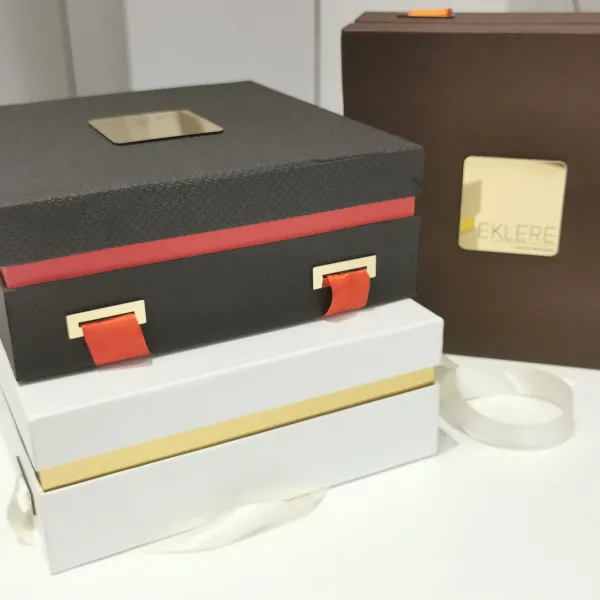 SCATOLA LUXURY CIOCCOLATINI, BON BON, PRALINE