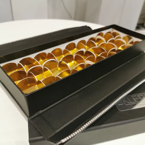 SCATOLA LUXURY CIOCCOLATINI - BON BON - PRALINE