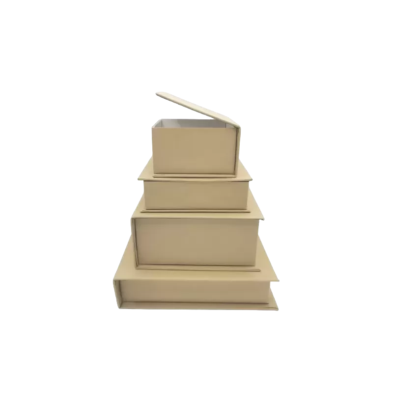 Scatola a libro rivestita in carta perlata, misure 70x70x40mm