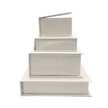 Scatola a libro rivestita in carta perlata, misure 70x70x40mm