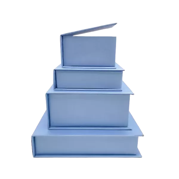 Scatola a libro rivestita in carta perlata, misure 70x70x40mm