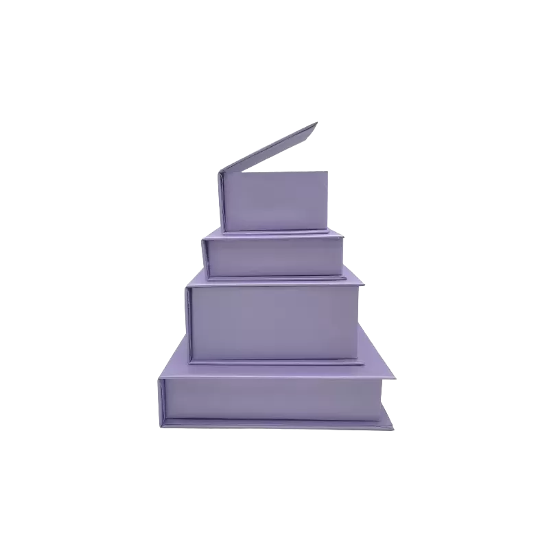 Scatola a libro rivestita in carta perlata, misure 70x70x40mm