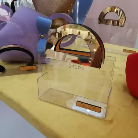 Pochette Luxury Event realizzata in plex trasparente