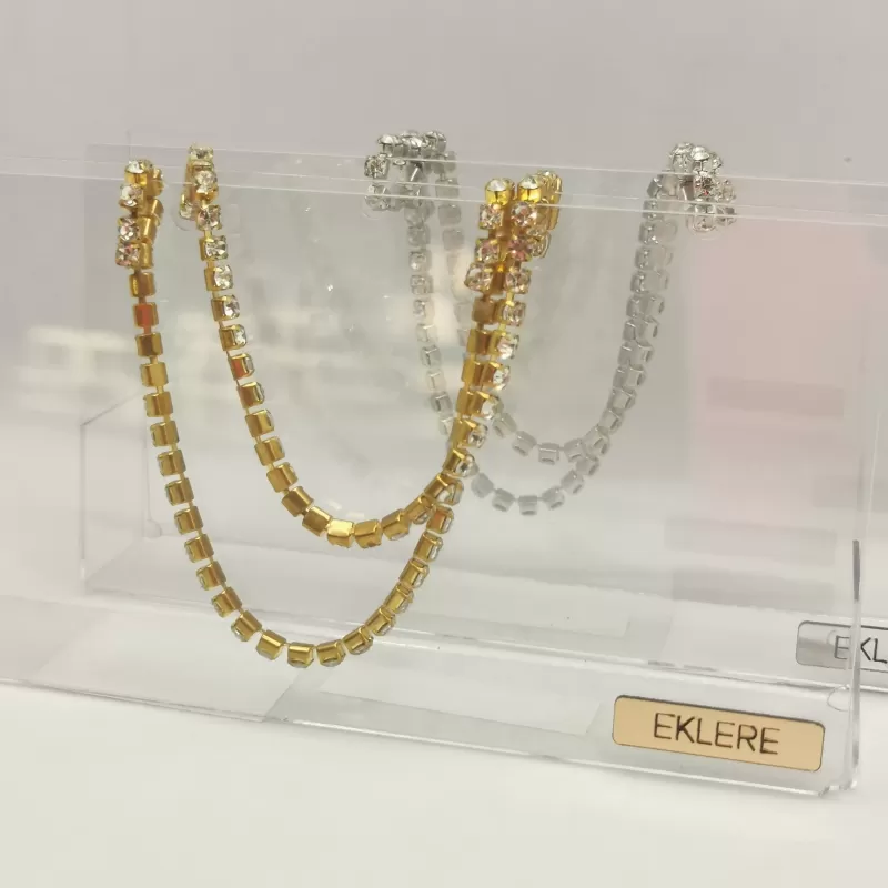 Pochette Luxury Event realizzata in plex trasparente e manici swarovski