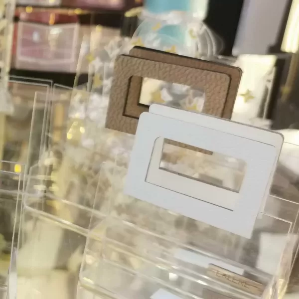 Pochette Luxury Event realizzata in plex trasparente