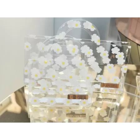 Pochette Luxury Event realizzata in plex trasparente