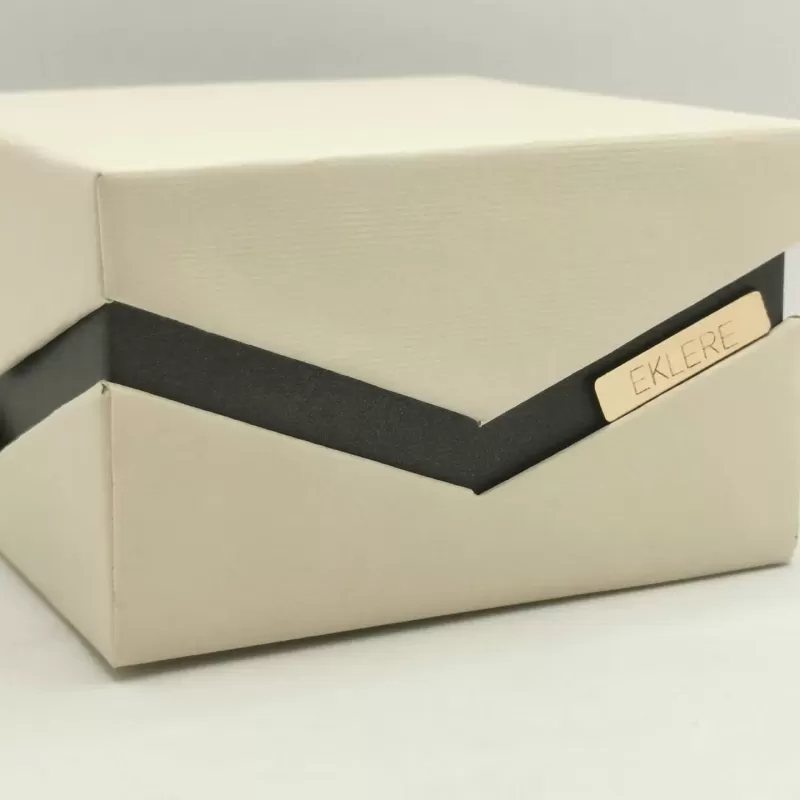 Scatola degustazione, 120x120x60 mm , anima a “V”