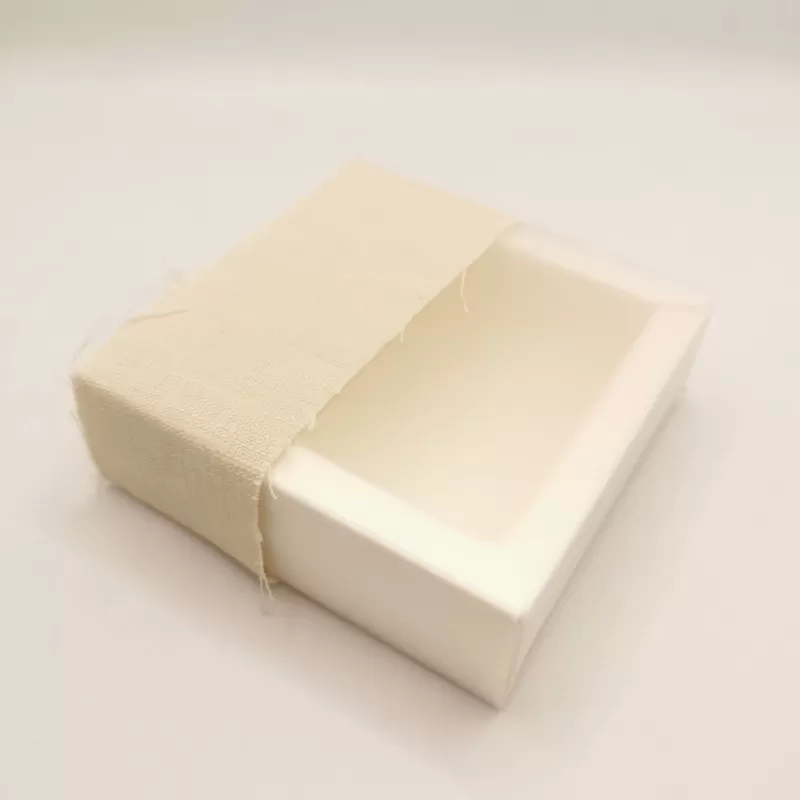 Scatola degustazione a fiammifero confetti, cioccolato, praline, marshmallow