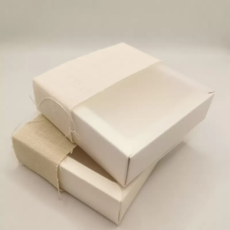 Scatola degustazione a fiammifero confetti, cioccolato, praline, marshmallow