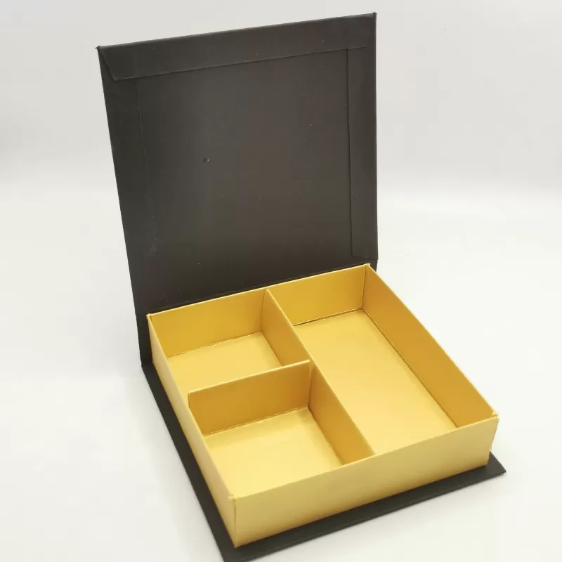 Scatola degustazione confetti, bomboniera. cadeaux