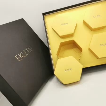 SCATOLA DEGUSTAZIONE CIOCCOLATO, CONFETTI, BON BON, ALTRO