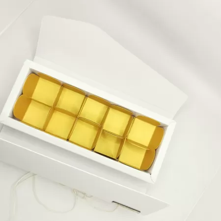 SCATOLA DEGUSTAZIONE CIOCCOLATO, CONFETTI, BON BON, ALTRO 2