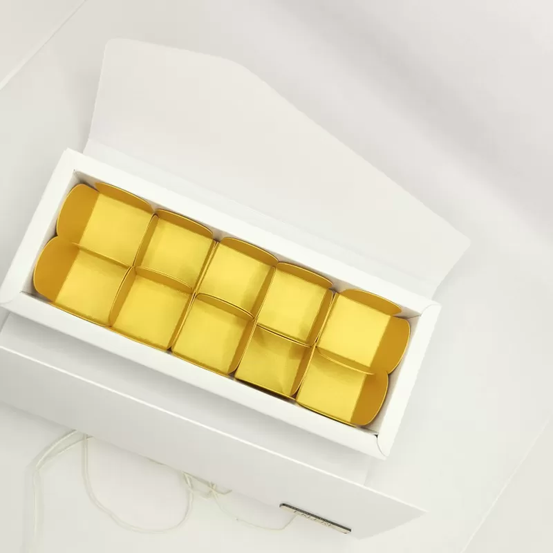 SCATOLA DEGUSTAZIONE CIOCCOLATO, CONFETTI, BON BON, ALTRO