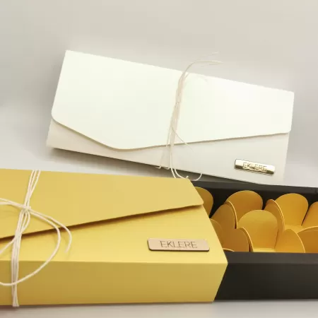 SCATOLA DEGUSTAZIONE CIOCCOLATO, CONFETTI, BON BON, ALTRO