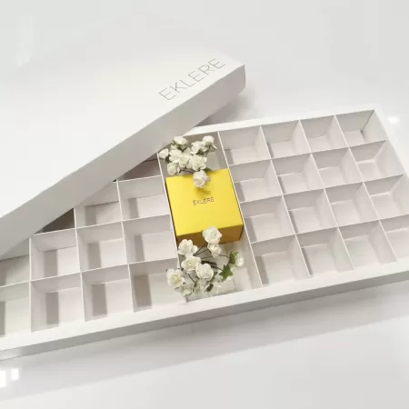 SCATOLA DEGUSTAZIONE CIOCCOLATO, CONFETTI, BON BON, PRALINE, ALTRO 2