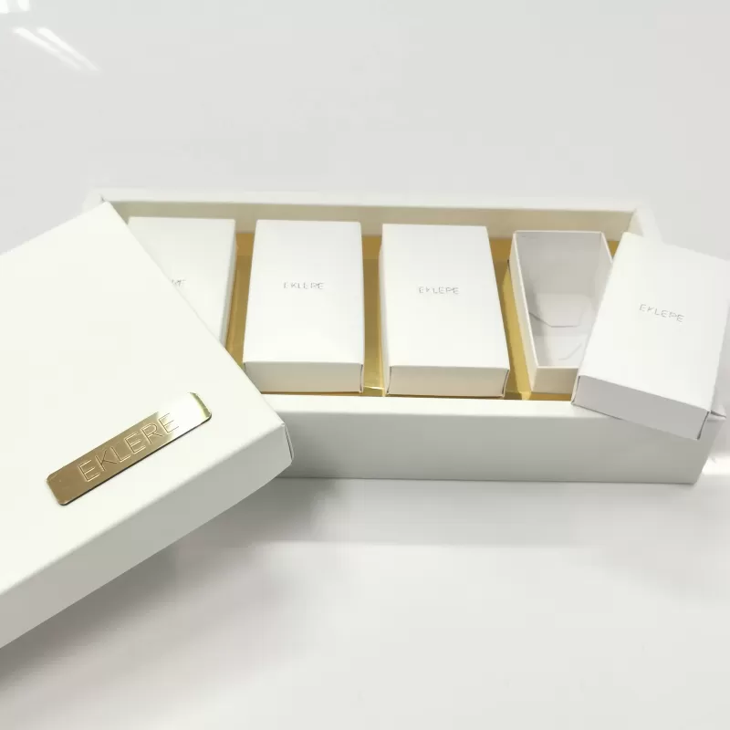 SCATOLA DEGUSTAZIONE CIOCCOLATO, CONFETTI, BON BON, PRALINE