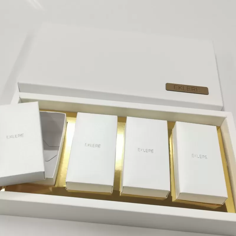 SCATOLA DEGUSTAZIONE CIOCCOLATO, CONFETTI, BON BON, PRALINE